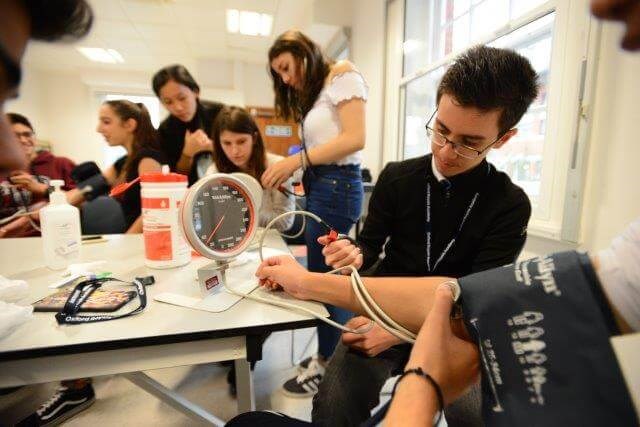 Oxford Royale Academy Cambridge Üniversitesi yaz okulu görseli 3