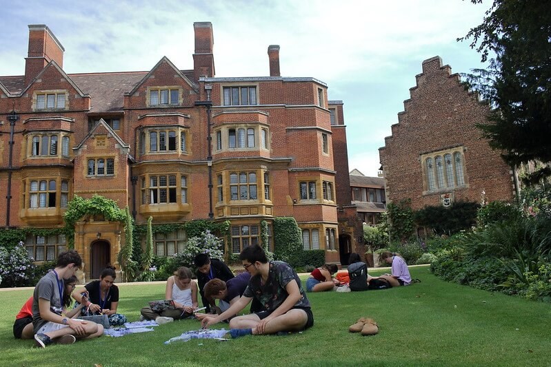 Reach Cambridge yaz okulu görseli 3