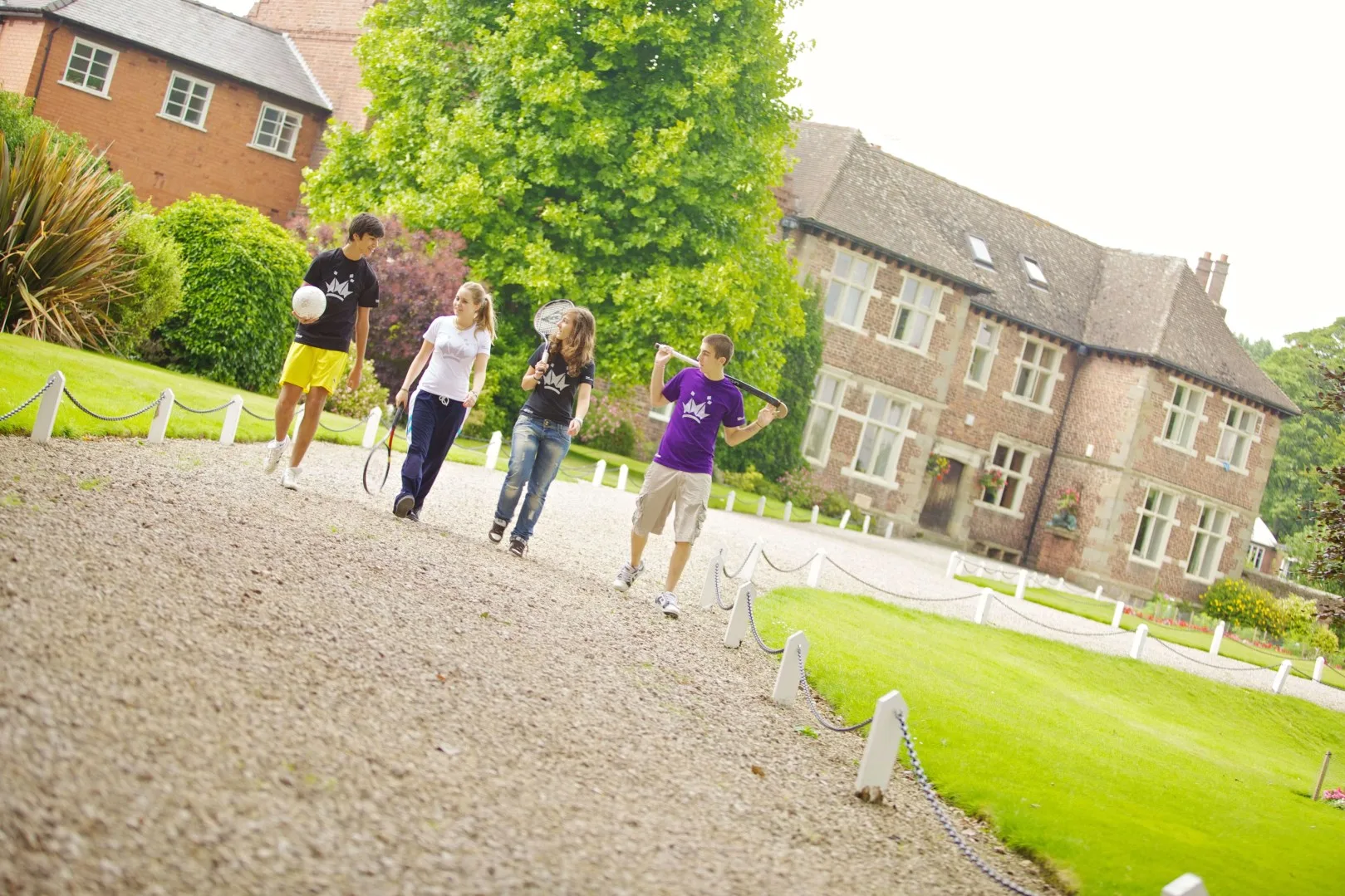 Kings Moreton Hall Oswestry yaz okulu görseli 3