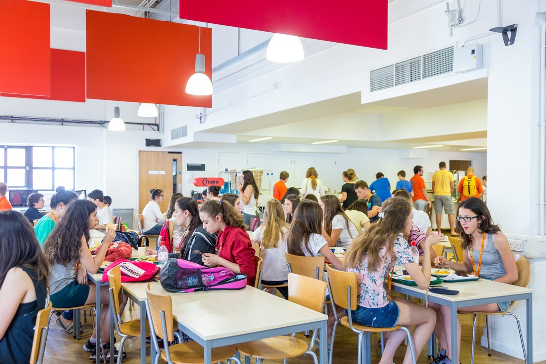 Embassy Summer Mile End kampüs görseli 4