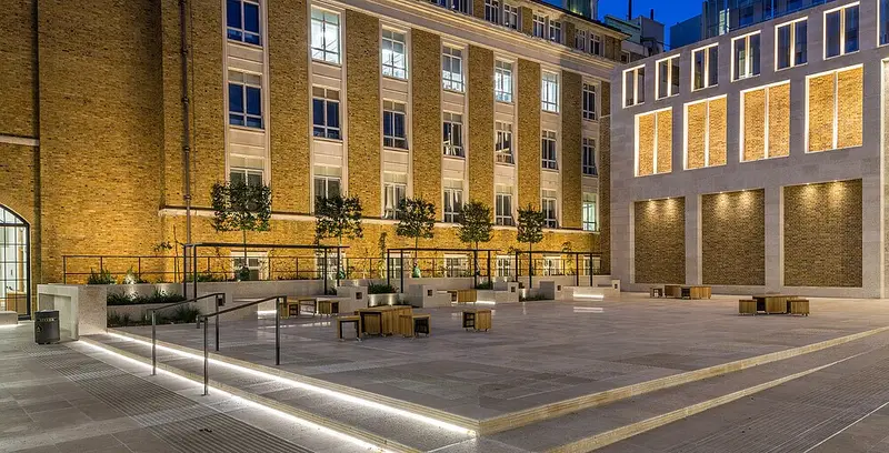 Immerse Education University College London yaz okulu görseli 1