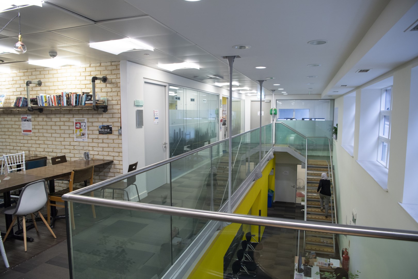 International House Londra day camp yaz okulu görseli 1