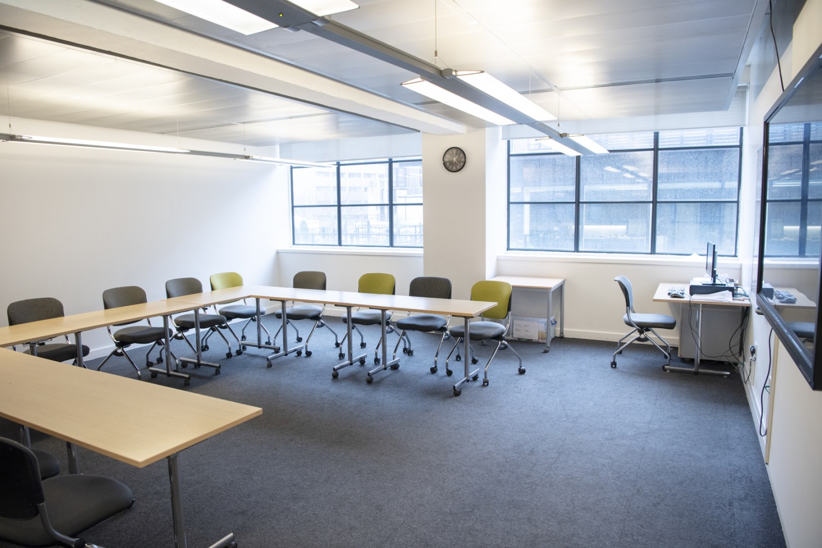 International House Londra day camp yaz okulu görseli 2