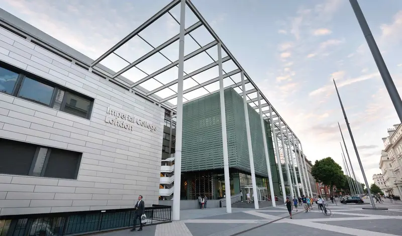 Oxford Royale Imperial College Londra kampüs görseli 3