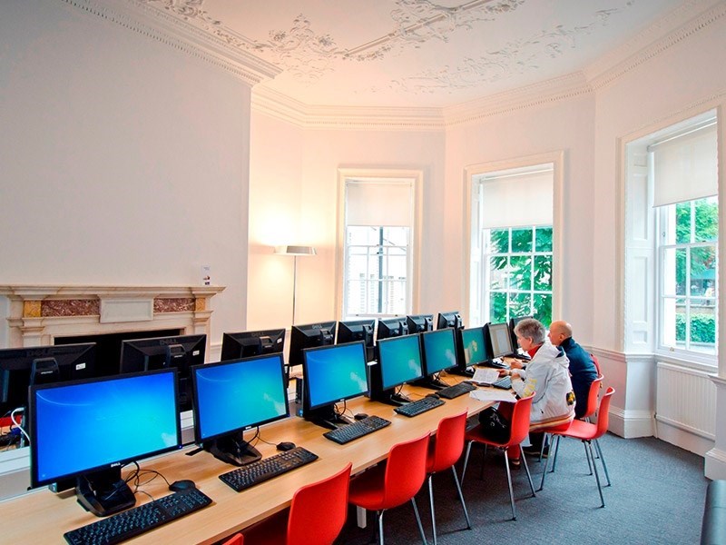 Stafford House Guildhouse School kampüs görseli 4