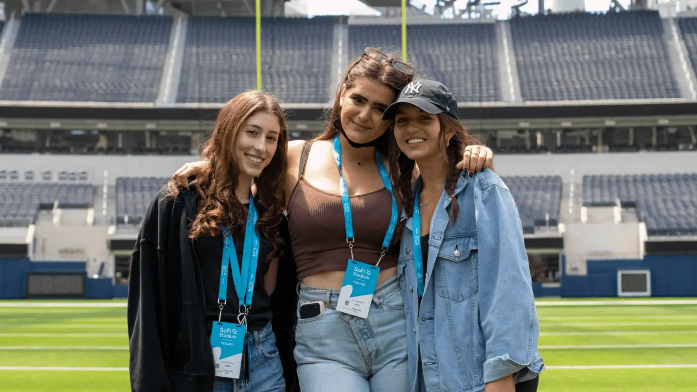 UCLA Anderson kampüs yaşamı görseli